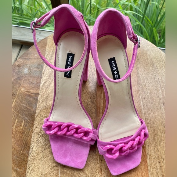 Nine West Strappy Pink Link Heels - Picture 8 of 10